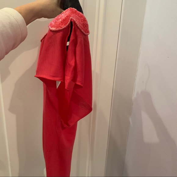 Armani Exchange pink fushia shoulder heart sequined T-Shirt - Picture 5 of 9